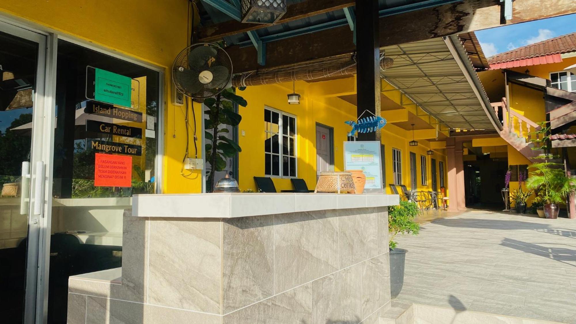 Motel Seri Mutiara Kuah Exteriör bild